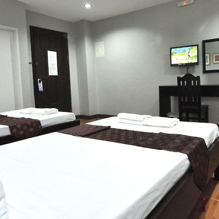 Harbour Gardens Tourist Inn Tagbilaran-stad Buitenkant foto