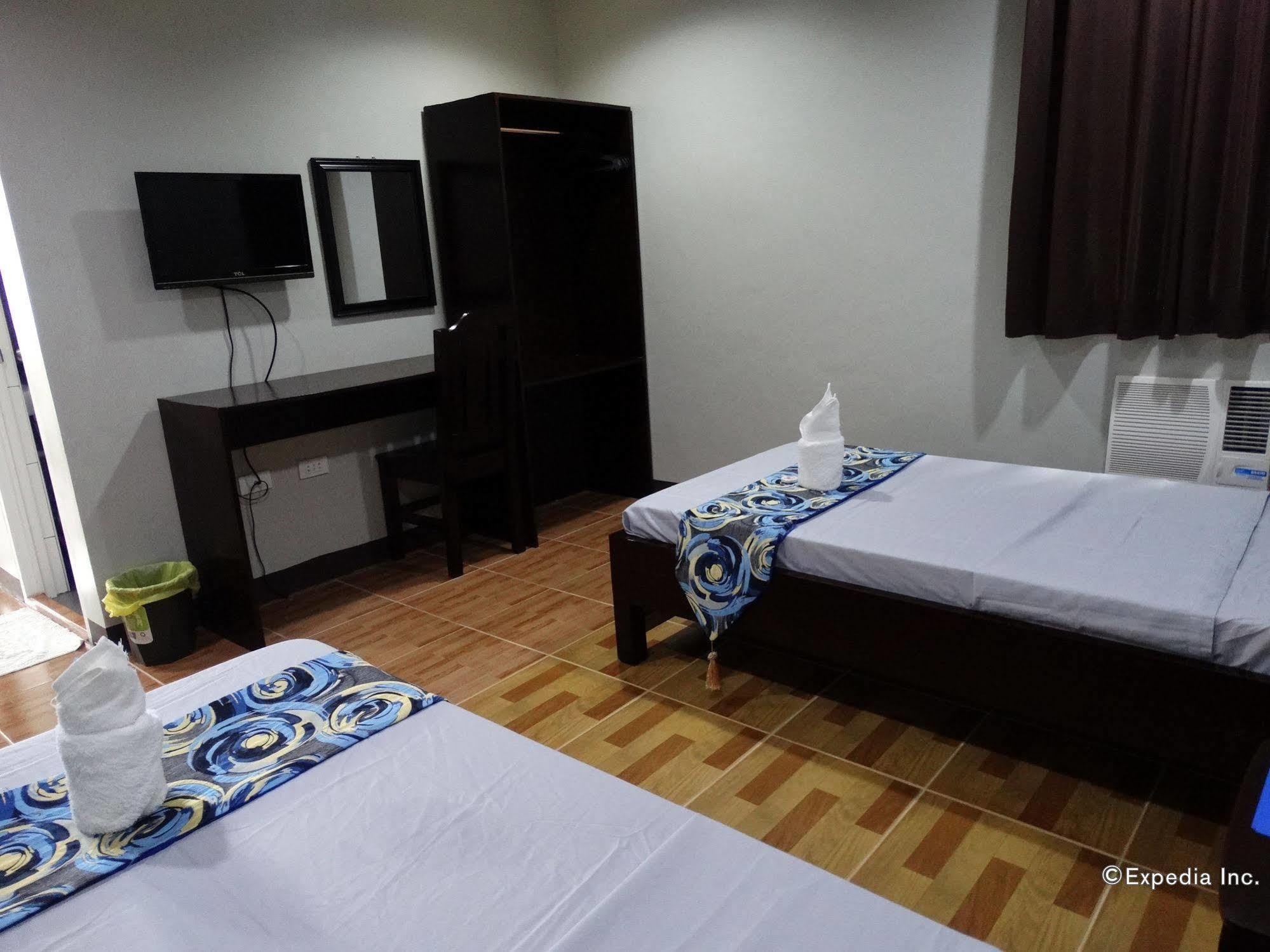 Harbour Gardens Tourist Inn Tagbilaran-stad Buitenkant foto